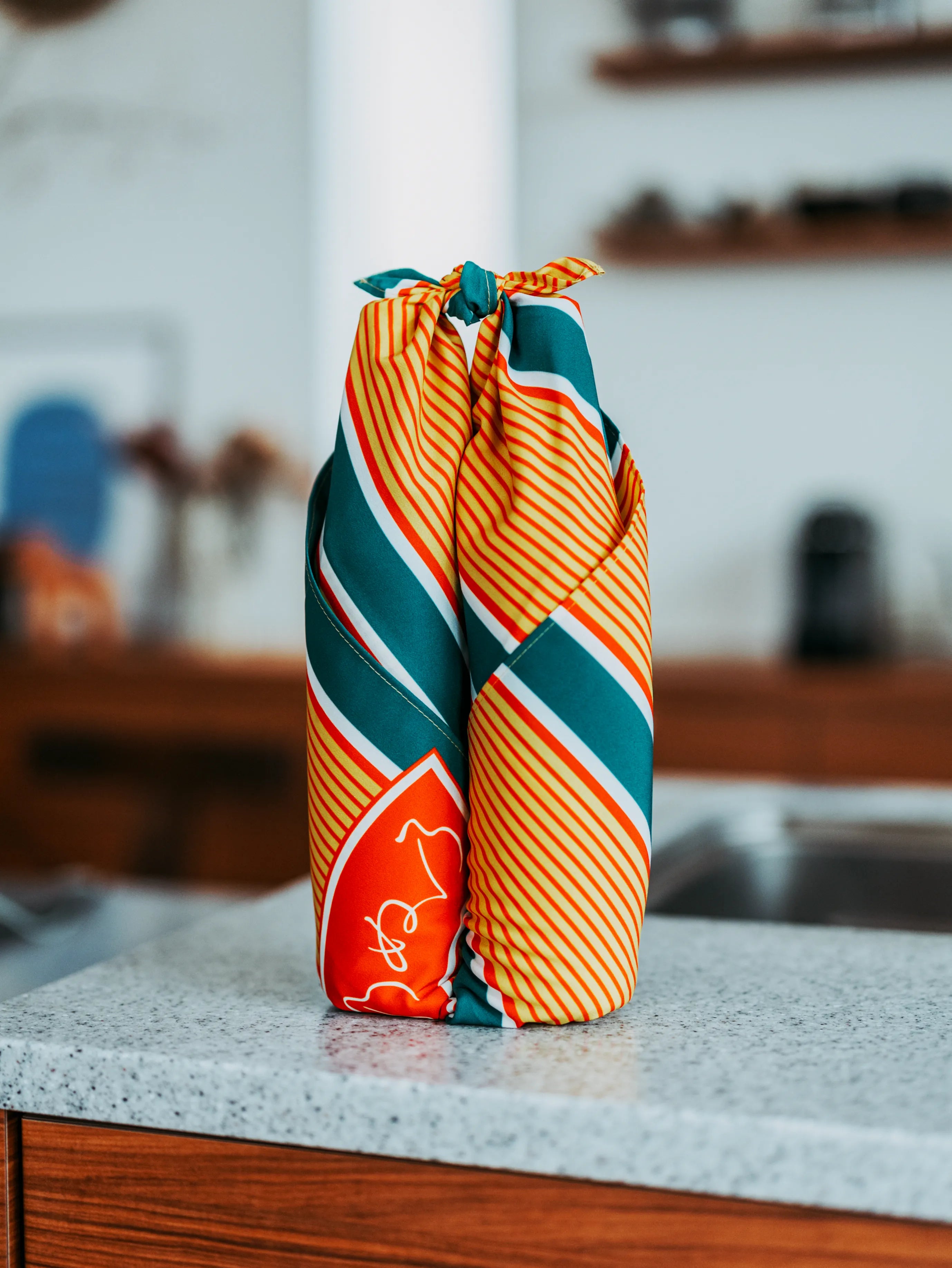 風呂敷〈黄×緑〉｜wanonuno （E紬／70cm角・両面プリント）