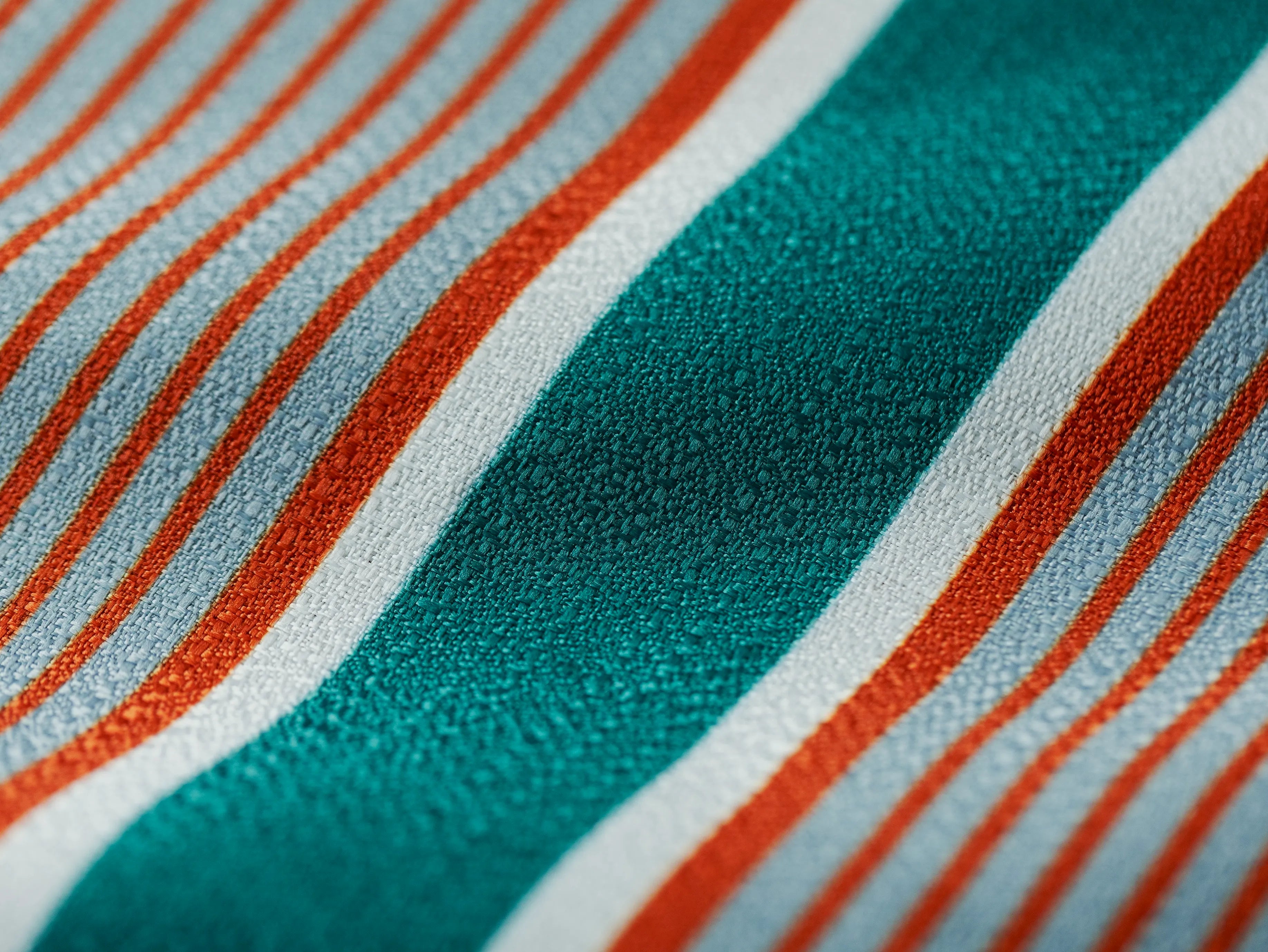 風呂敷〈オレンジ×緑〉｜wanonuno （ブッチャー／70cm角・両面プリント）