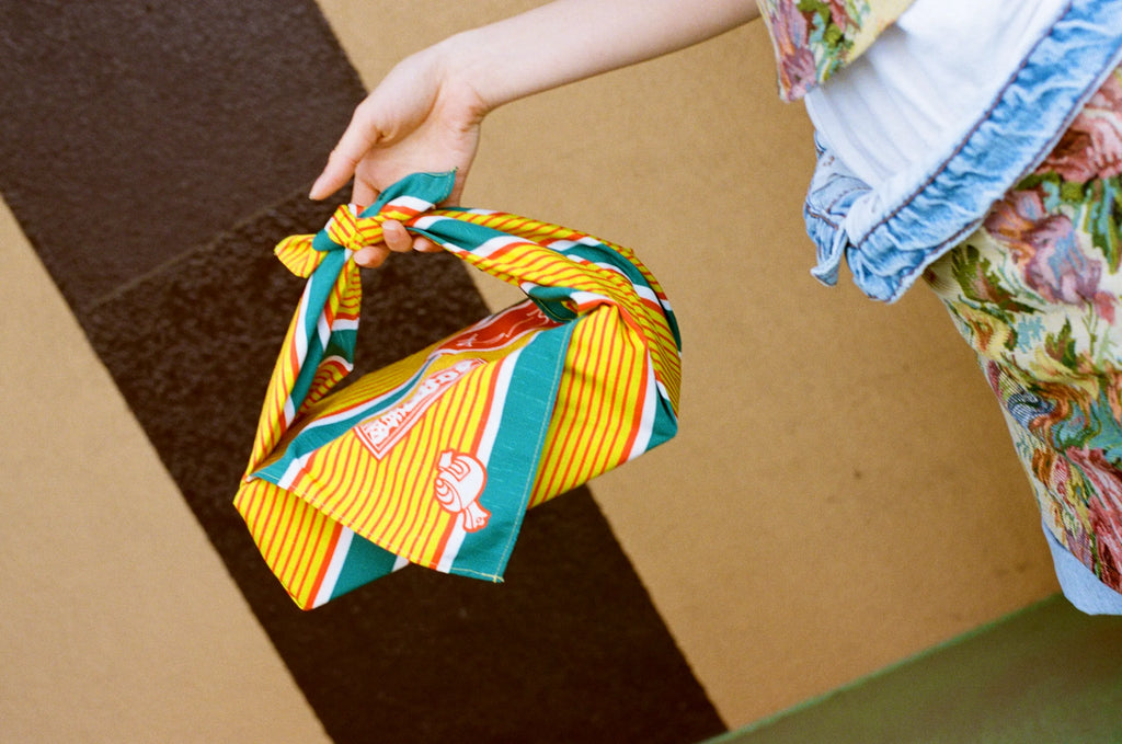 風呂敷〈黄×緑〉｜wanonuno （E紬／70cm角・両面プリント）